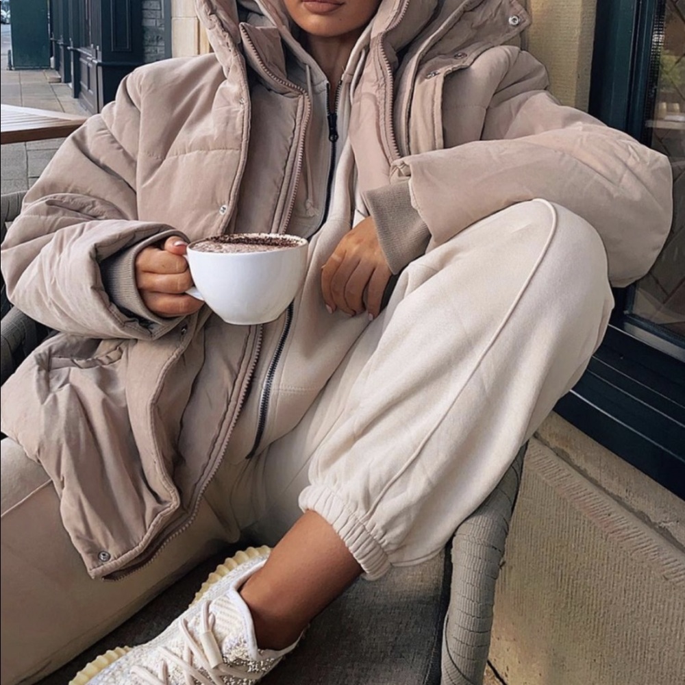 Beige Puffer - image 1